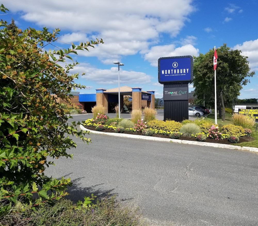 Days Inn By Wyndham Sudbury & Conference Centre Buitenkant foto