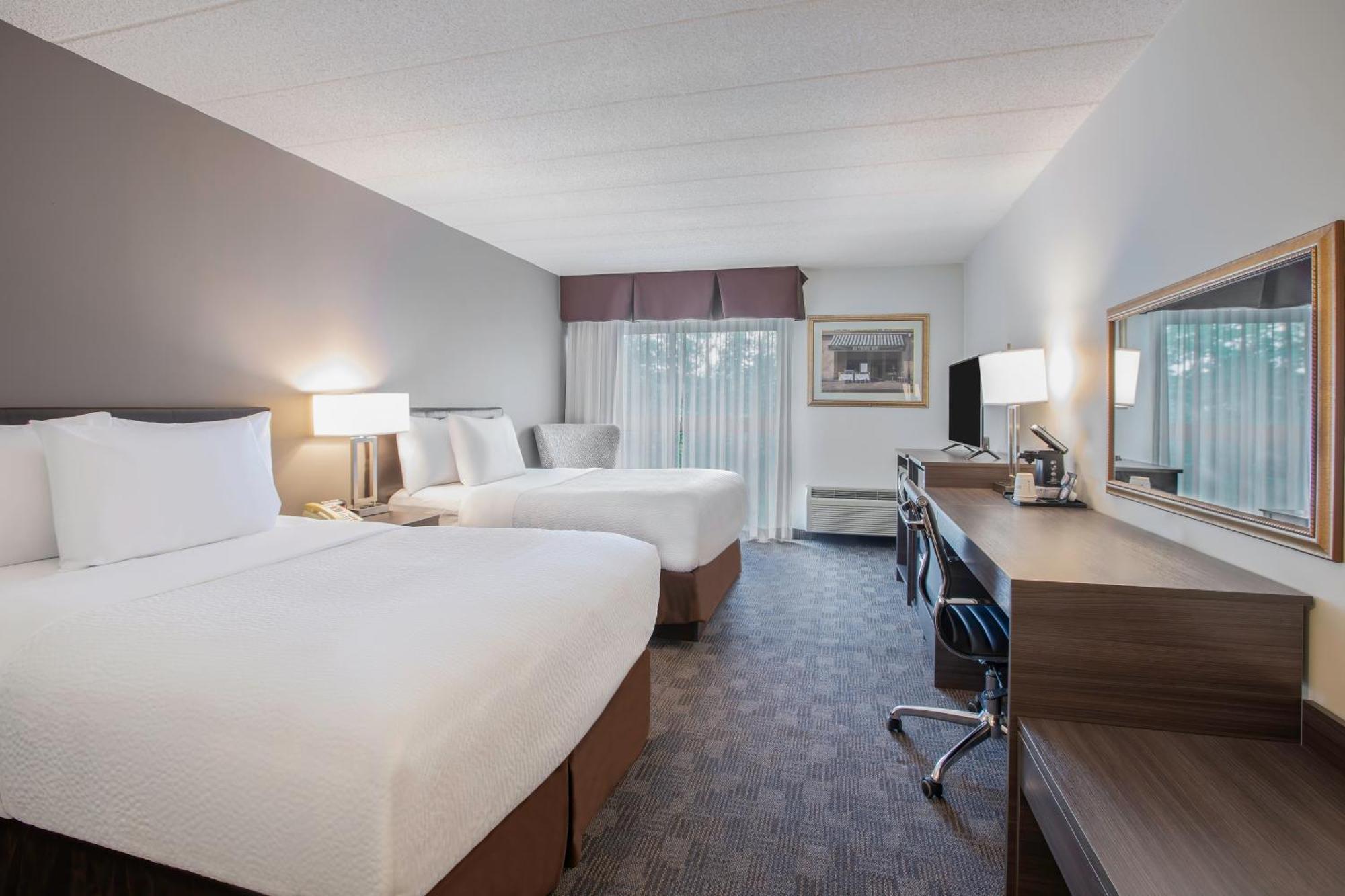 Days Inn By Wyndham Sudbury & Conference Centre Buitenkant foto